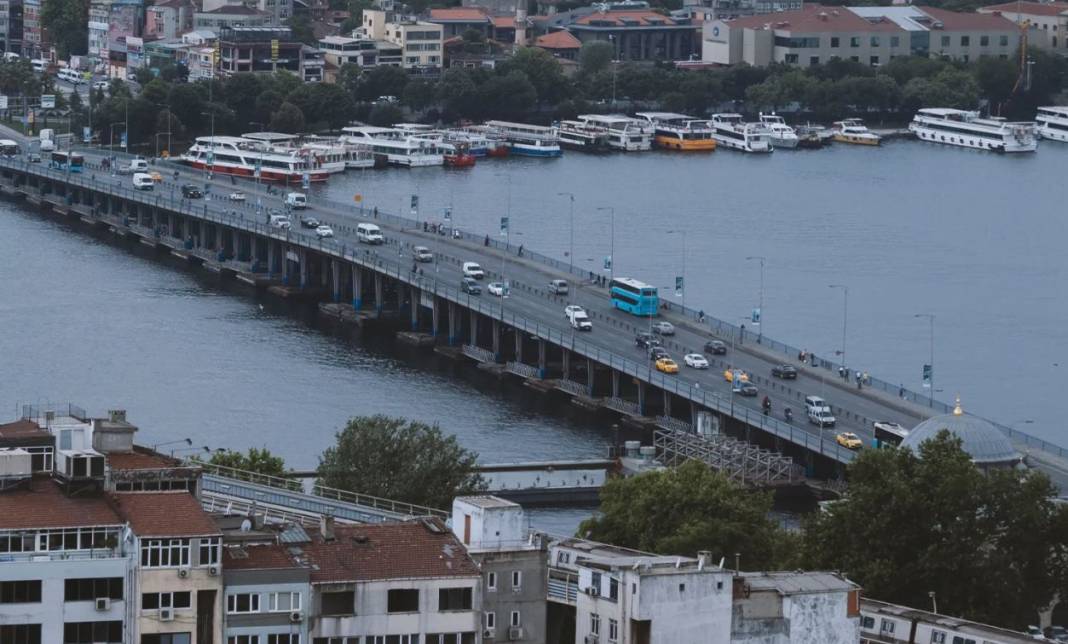 Tamamen tahtadan yapılan İstanbul’daki köprünün hikayesini biliyor musunuz? 23